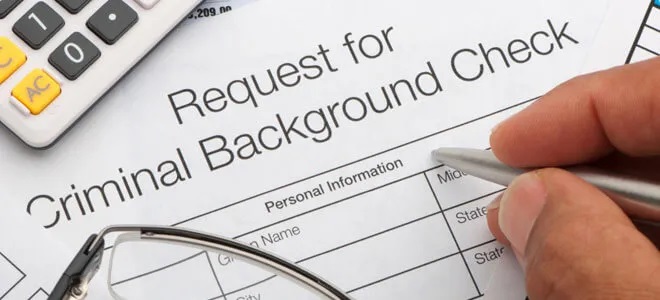 How to Conduct a Background Check on an Employee – A Comprehensive Guide