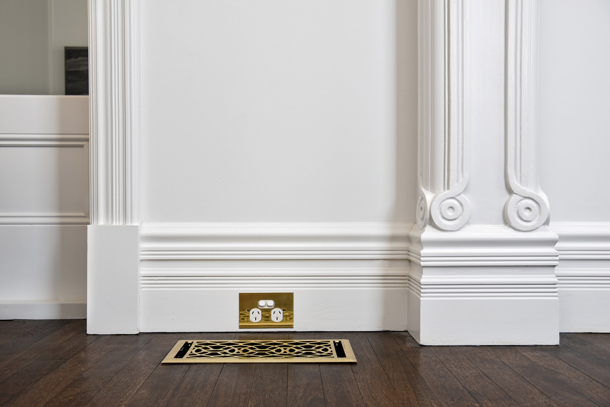 MDF Skirting World: How To Get The Perfect Skirtings And Cornices In Your Home