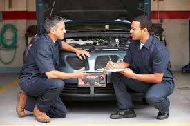 Find Professional Hispanic Mechanics for Your Vehicle Needs